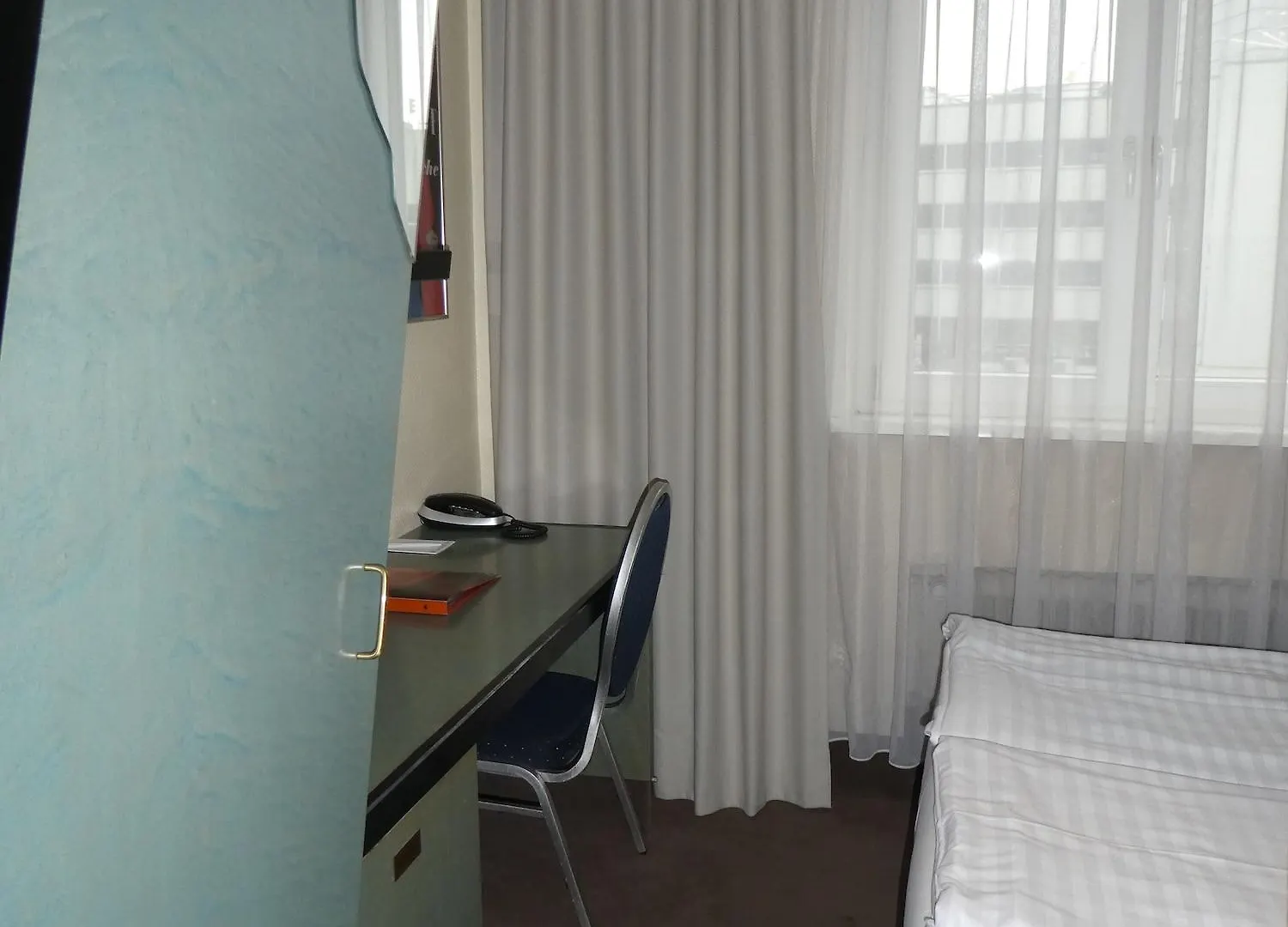 ***  Hotel Monopol Düsseldorf Deutschland