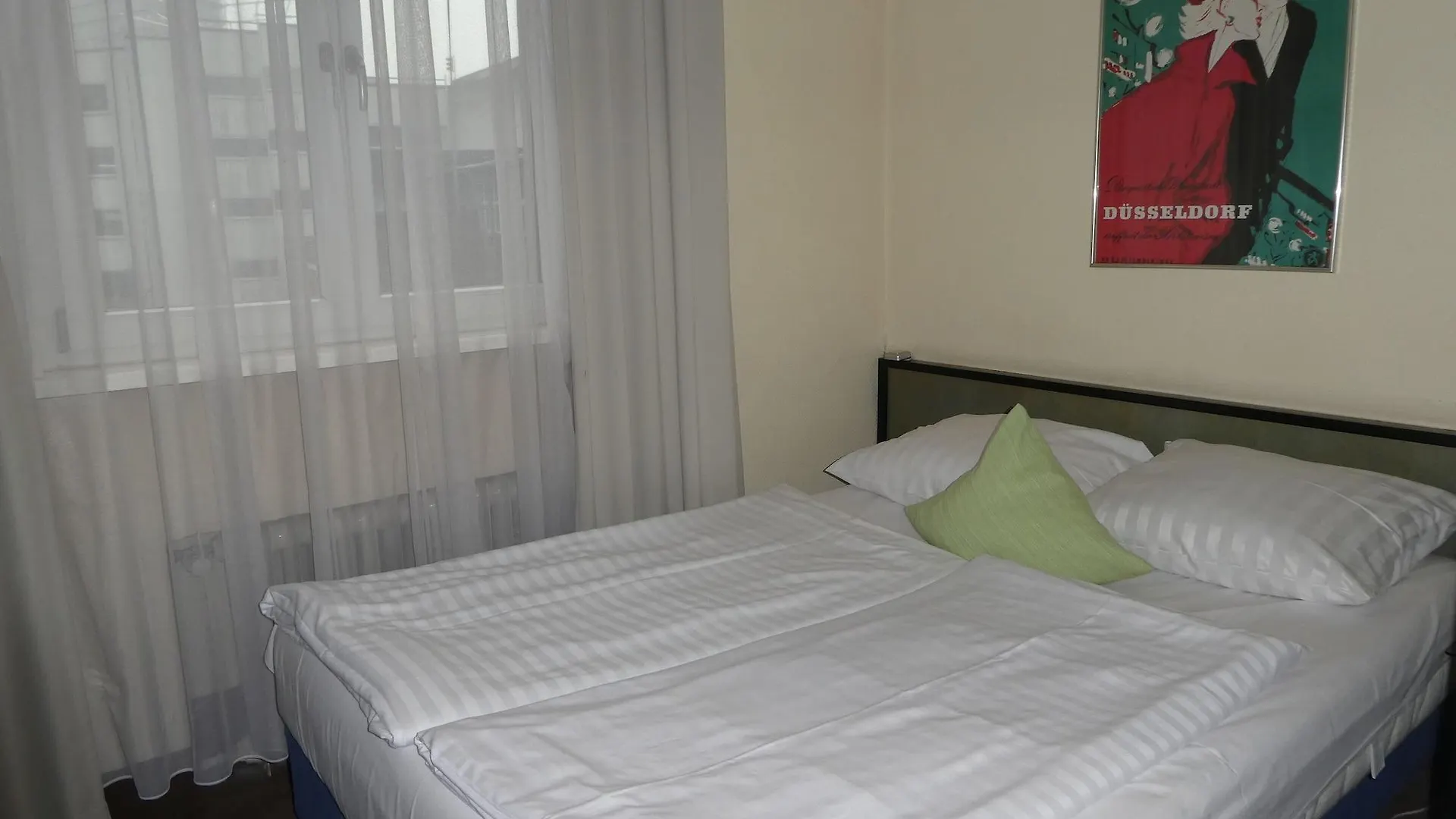 Hotel Monopol City Centre Düsseldorf 3*,  Alemanha
